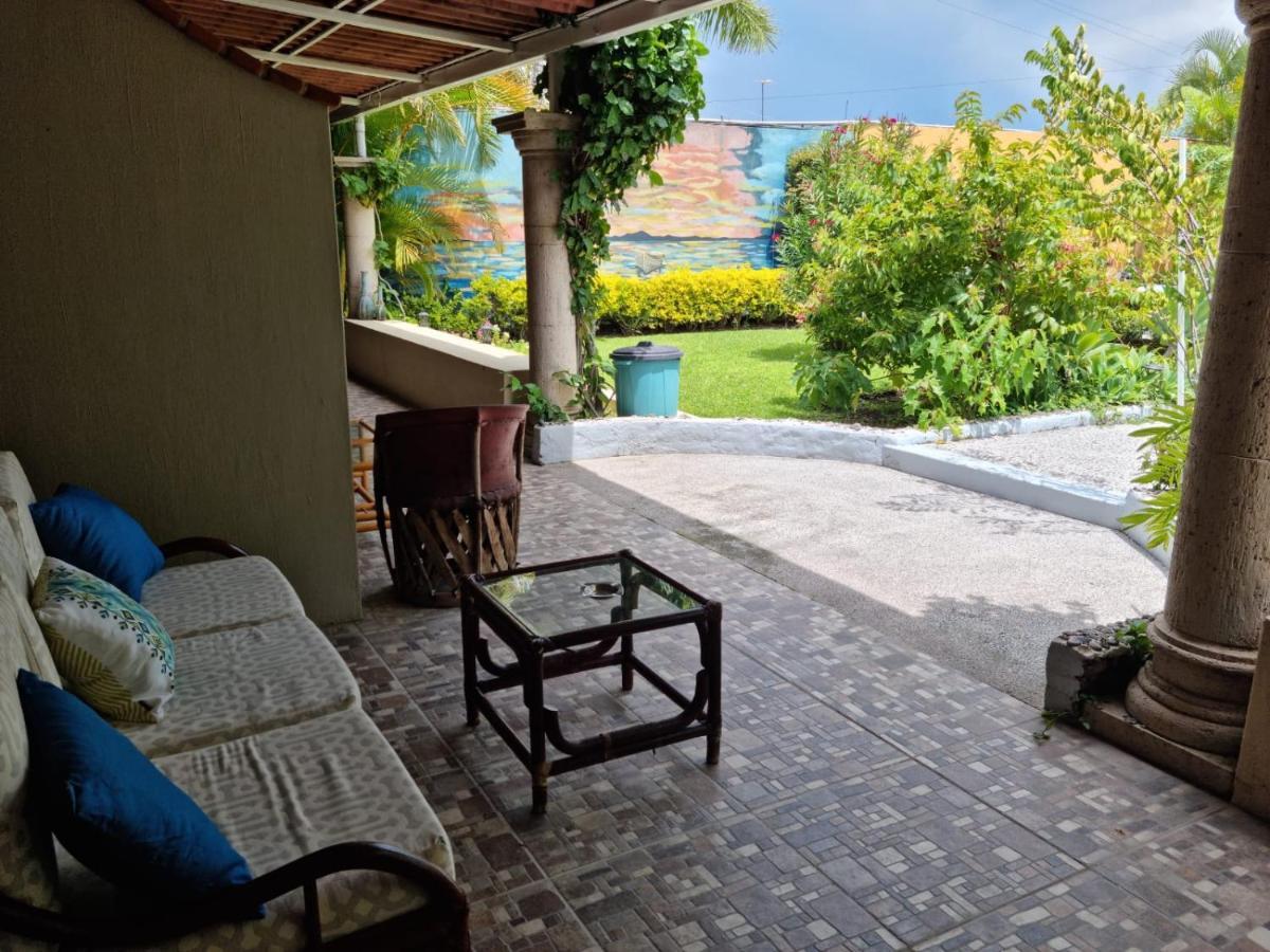 Casa De La Abuela Bed & Breakfast Ajijic Exterior photo