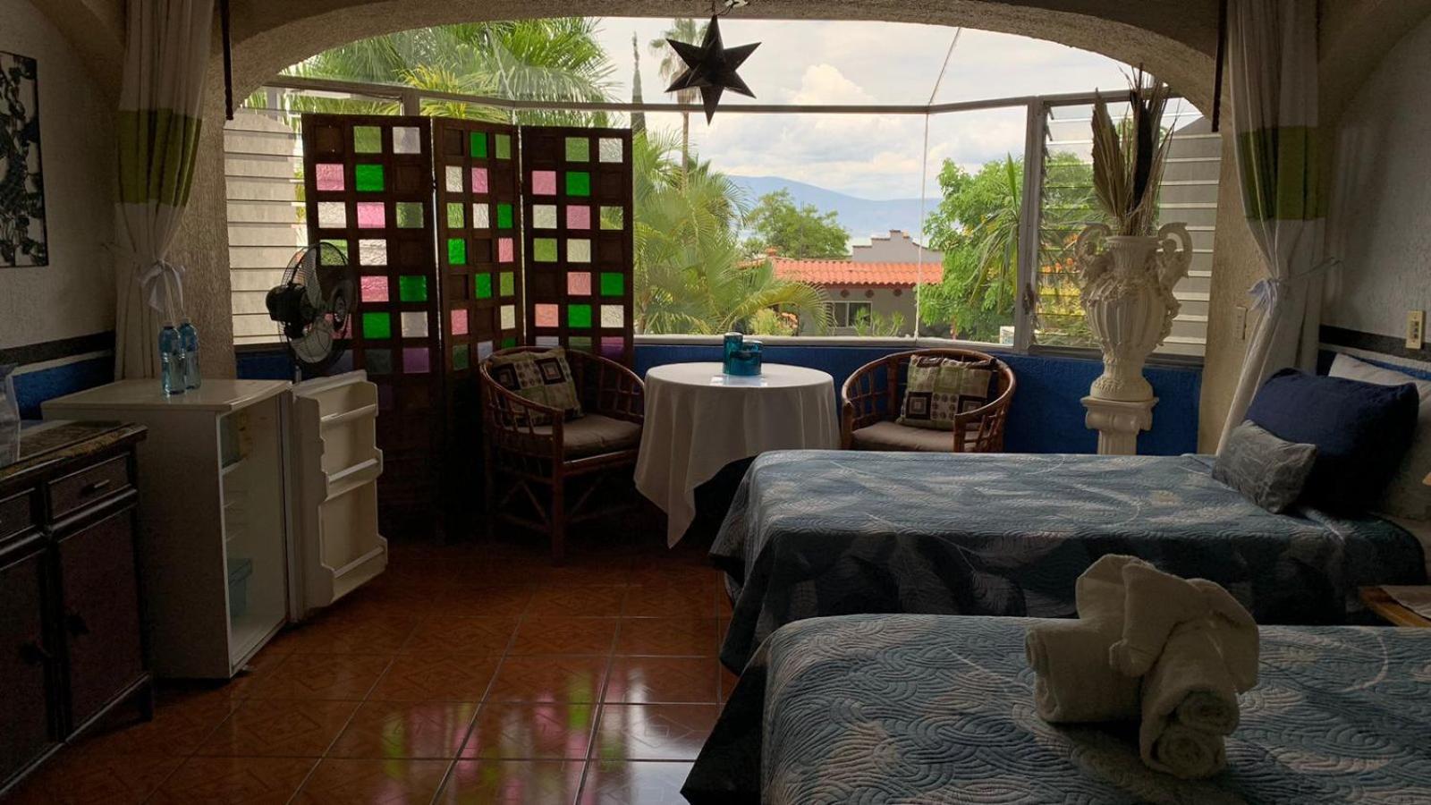 Casa De La Abuela Bed & Breakfast Ajijic Exterior photo