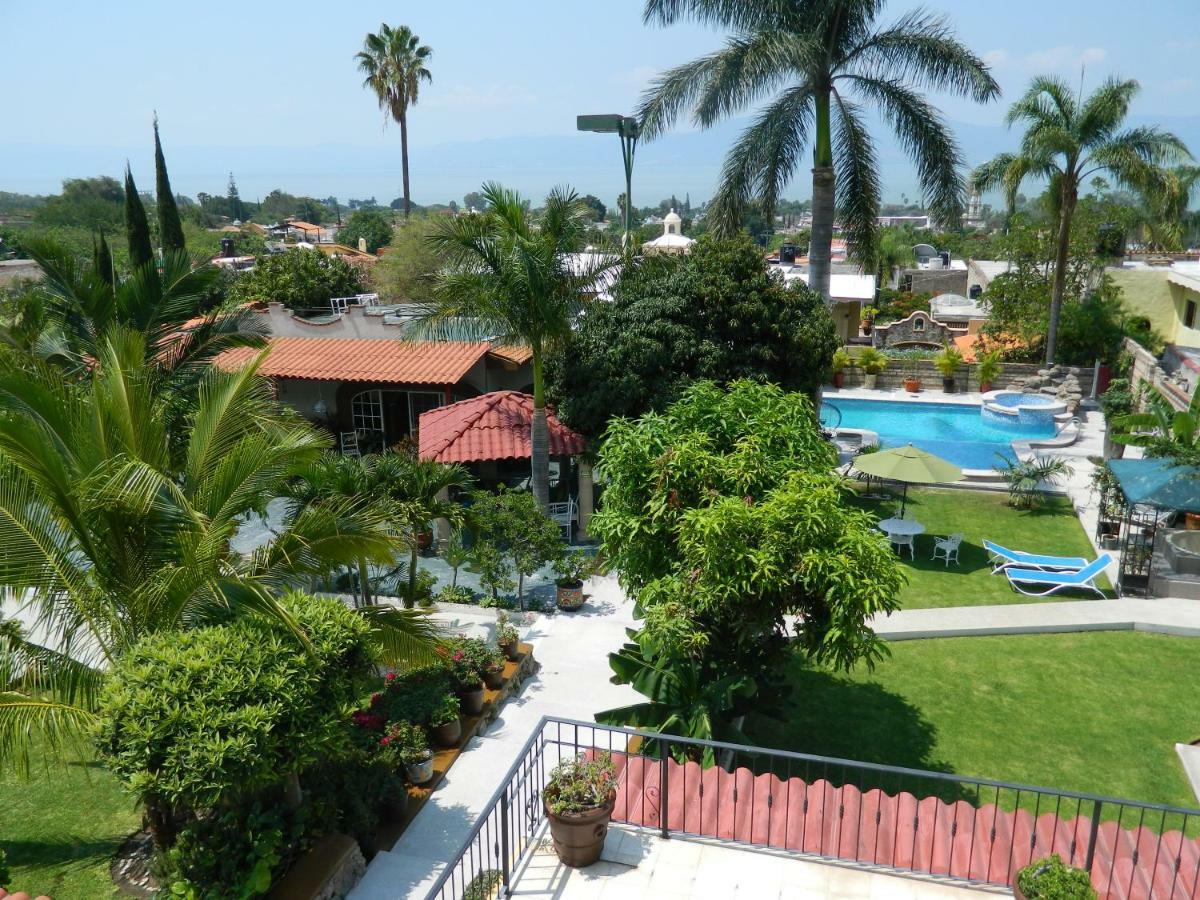 Casa De La Abuela Bed & Breakfast Ajijic Exterior photo